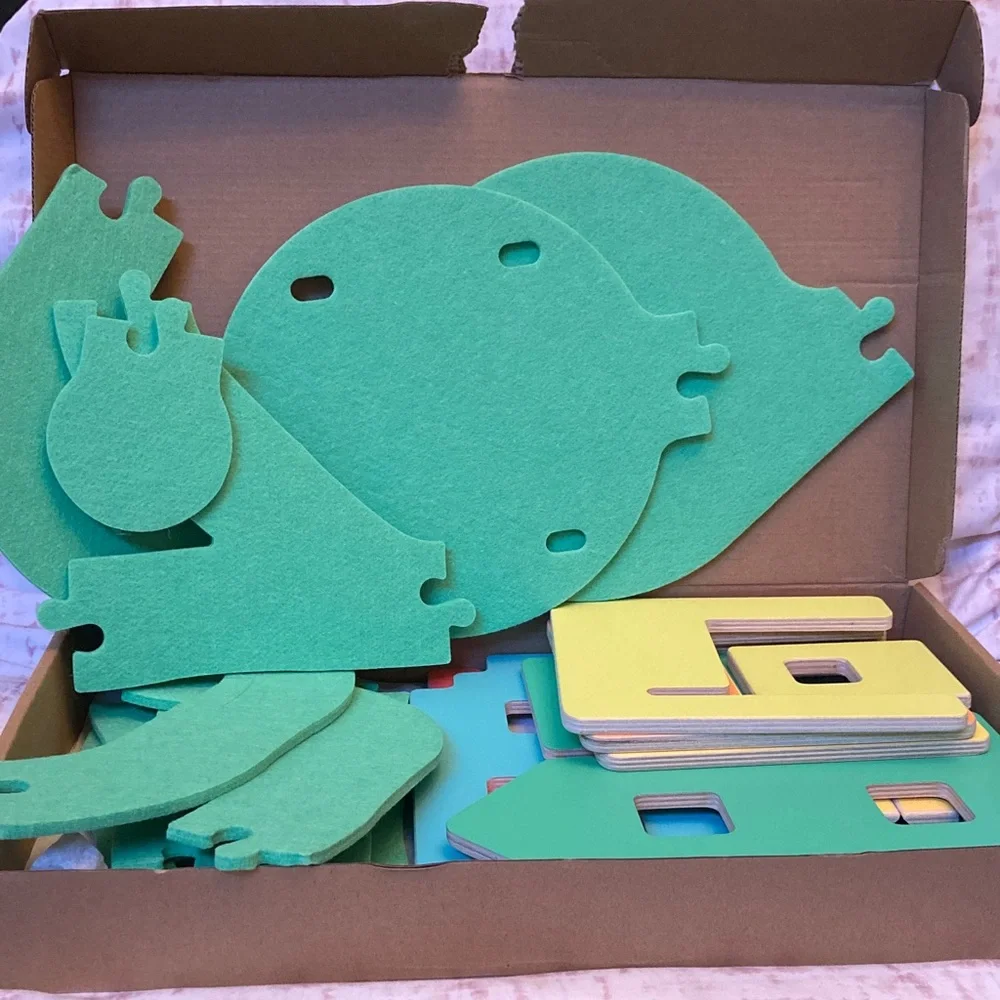 LOVEVERY 18 piece